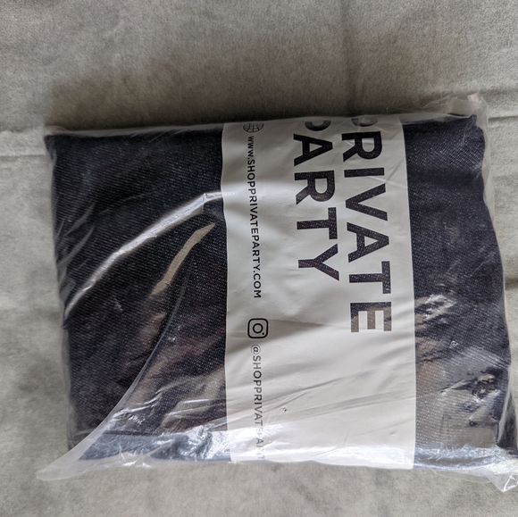 Jean Duffel Bag - Picture 2 of 2